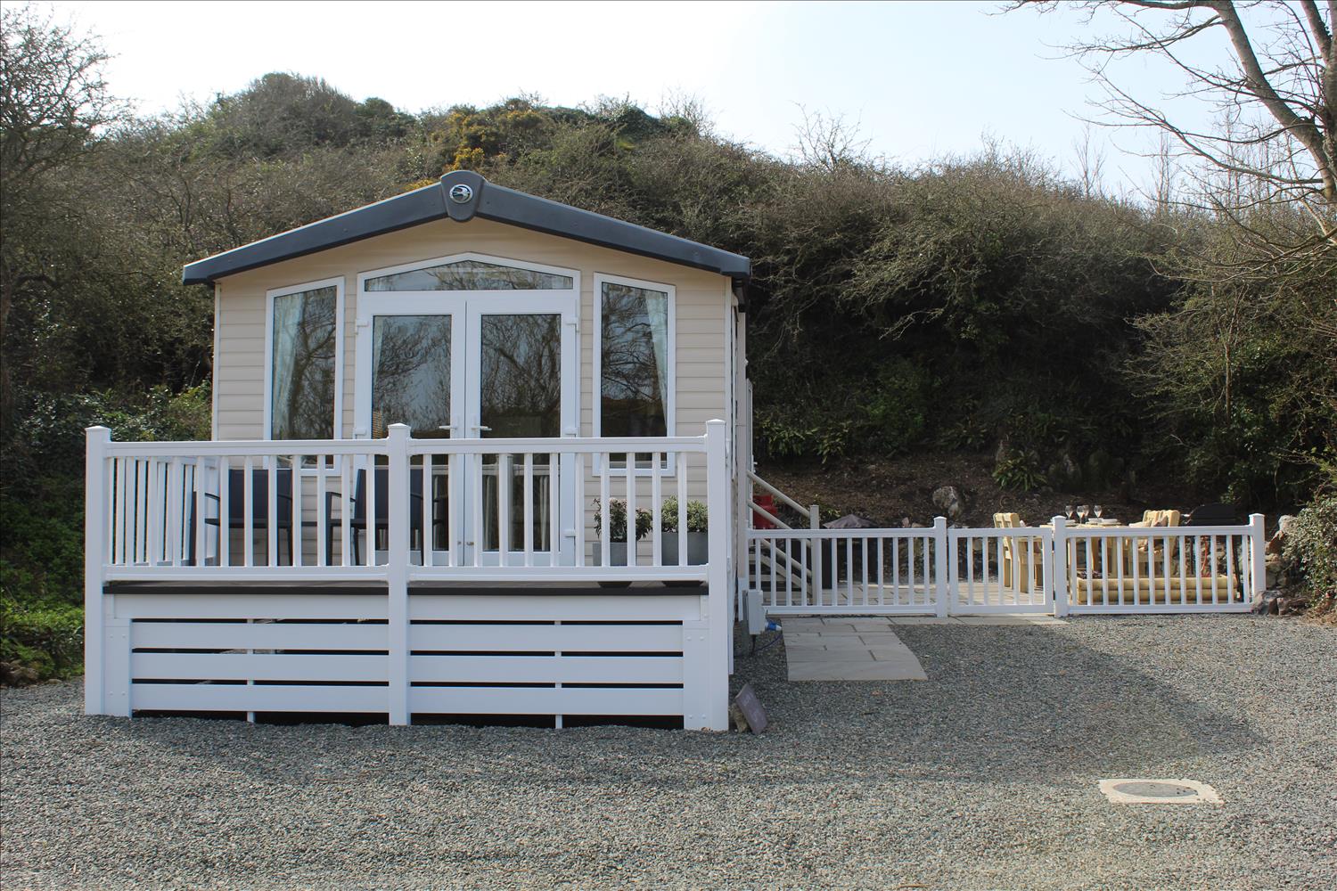 Menai 3 Bedroom Static Caravan for hire