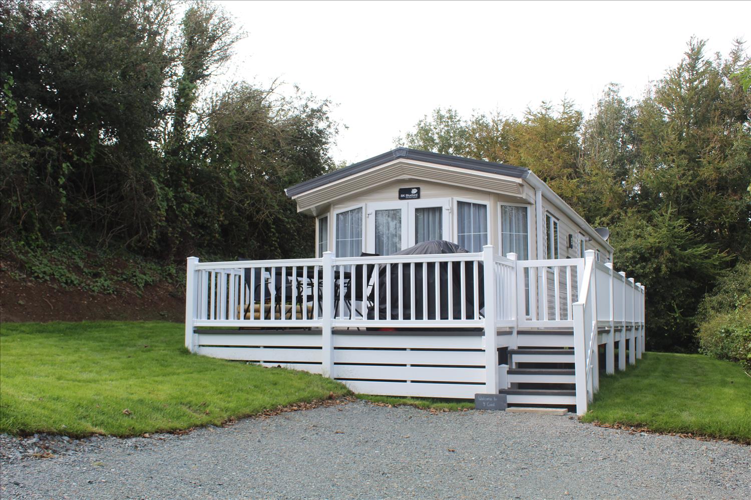 Menai 3 Bedroom Static Caravan for hire